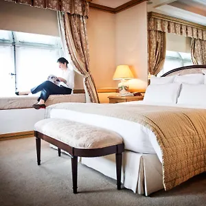 ***** Hotel De Vendome Frankreich